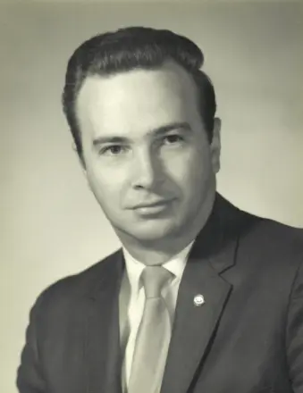 Willis Lee Knott
