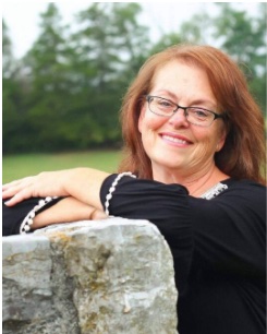 Lisa Lynn (Jeannette) Stowe